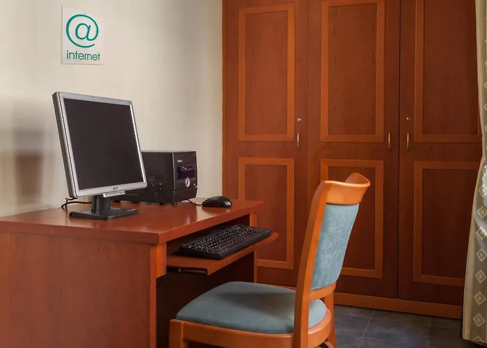 Augustus Et Otto Hotel